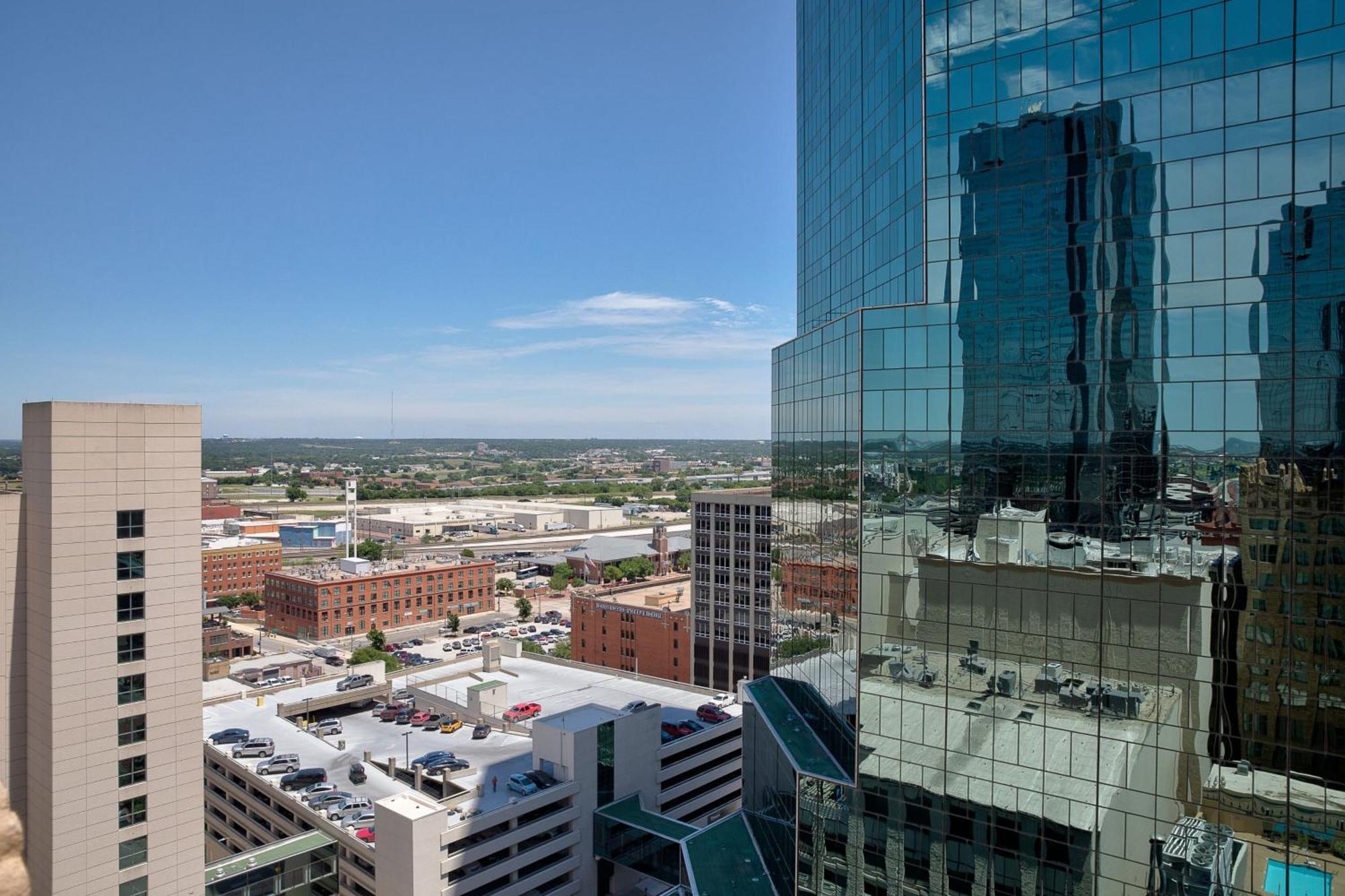 Courtyard Fort Worth Downtown/Blackstone Exterior foto